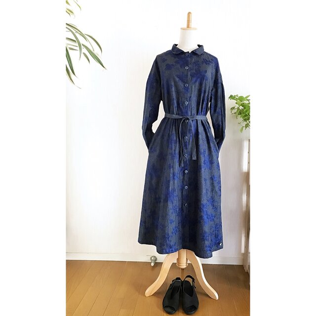 オランダ製刺繍ダンガリー生地の羽織りワンピース