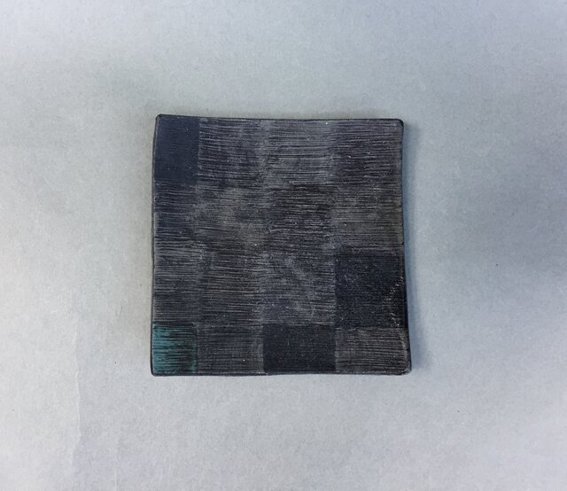 化粧掻き落とし文様 小皿127の画像1枚目