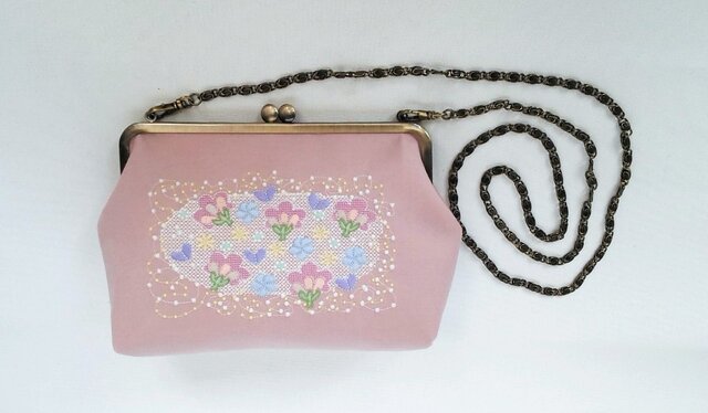 ☆mayu☆ 横長ショルダーバッグ インド刺繍ピンク系と合皮