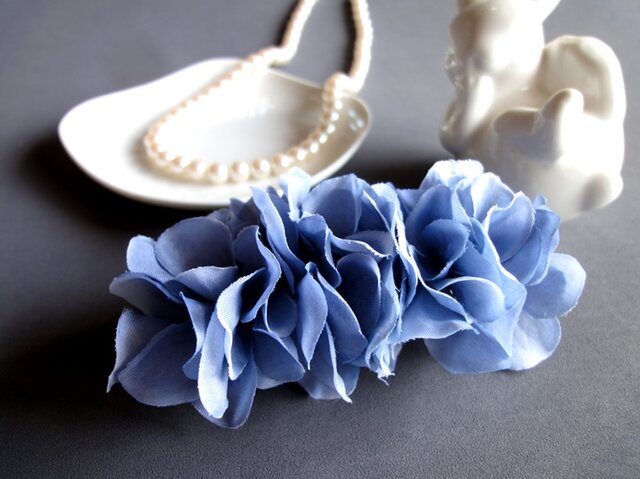 紫陽花のバレッタ■アンティークカラー■ブルーの画像1枚目