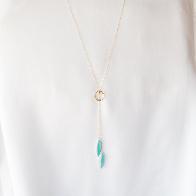 フリーアジャスト＊ブルーグリーンシェルのロングネックレス～14KGF