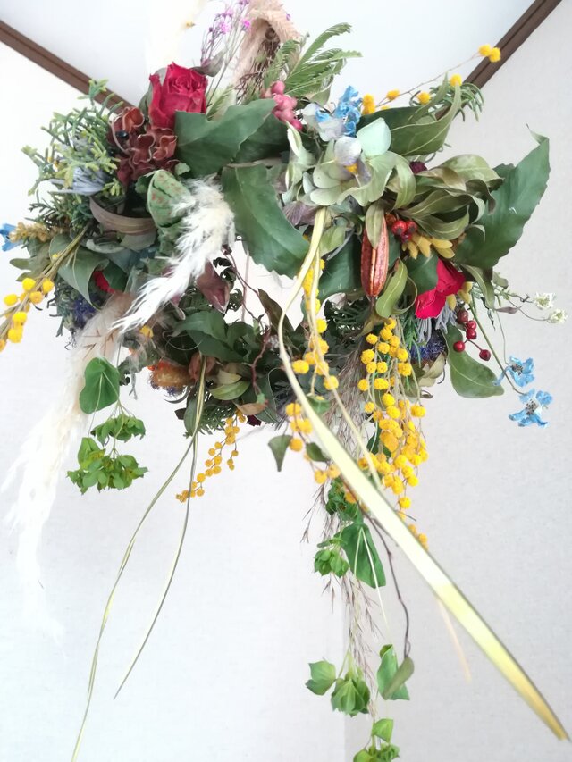 [送料無料]ドライフラワーフライングリース+ミモザと、