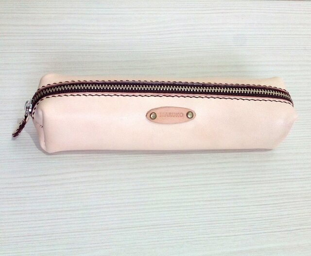 大容量 レザーペンケース 総手縫い 名入れ無料 (受注生産) | iichi