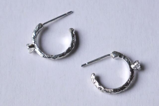 Simple half hoop pierce(sv*ジルコニア)の画像1枚目