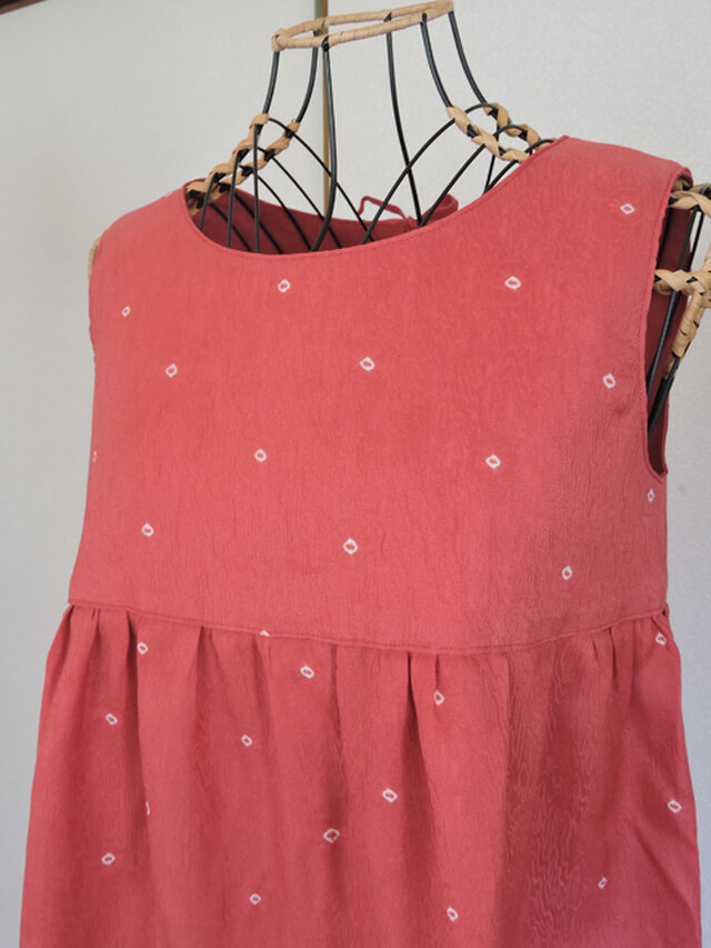 着物リメイク 後ろリボンワンピース サーモンピンク Iichi ハンドメイド クラフト作品 手仕事品の通販