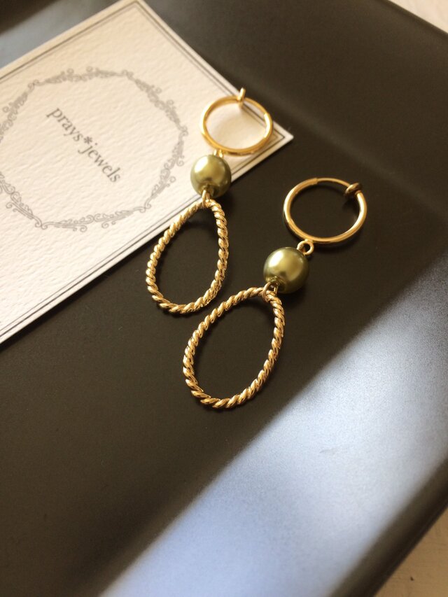 vintage beads earringsノンホールピアスの画像1枚目