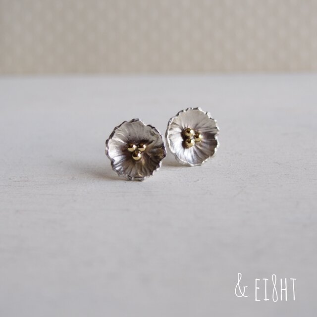 再販】− Silver − Anemoneピアス | iichi 日々の暮らしを心地よく