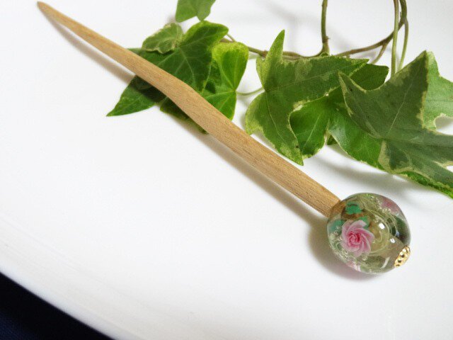 とんぼ玉薔薇かんざしの画像1枚目