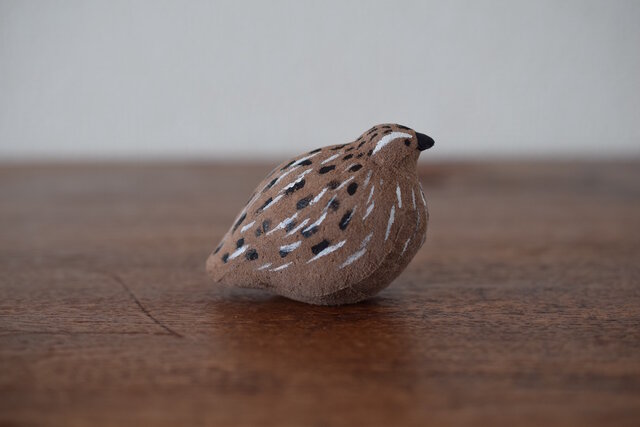 置物 ウズラの画像1枚目
