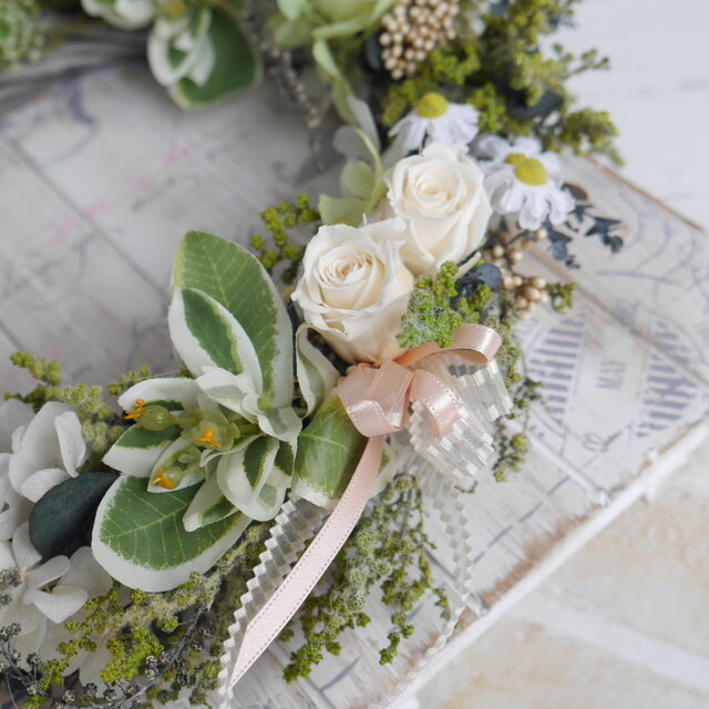 ガーベラのグリーンリースプリザーブドフラワー