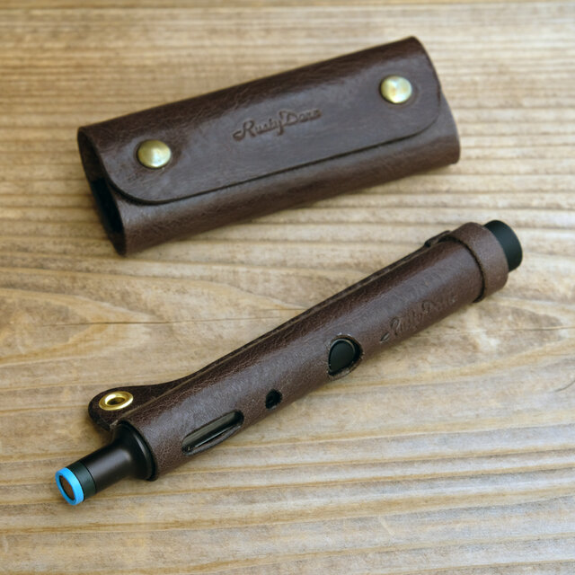 Ploom Tech Plus 専用スリーブ:チャコールグレー(ベジタブルタンニンレザー)の画像1枚目
