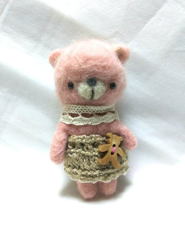 ピンク色のテディベアの画像1枚目