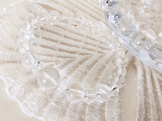 4月の天然石*クリスタルクォーツブレスレット-002の画像1枚目