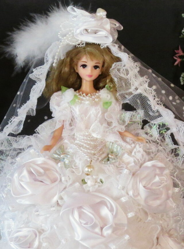 Fページ アンネローゼ王妃 薔薇薫るラグジュアリーミルフィーユドールドレス アンネローゼ王妃 薔薇薫るラグジュアリーイエローの