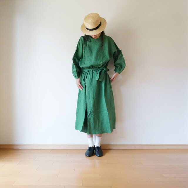 Linen waist gather one piece GREENの画像1枚目