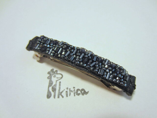 hotapi様オーダー品 (星屑と黒革のバレッタ・小)の画像1枚目