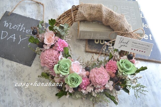【母の日2019】グリーンローズのピンクwreathの画像1枚目