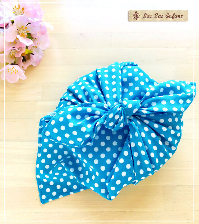 【受注製作・送料無料】ちくちく手縫いがやさしい ランチクロス<48cm×48cm> お弁当包み ハンカチ 水玉ターコイズの画像1枚目