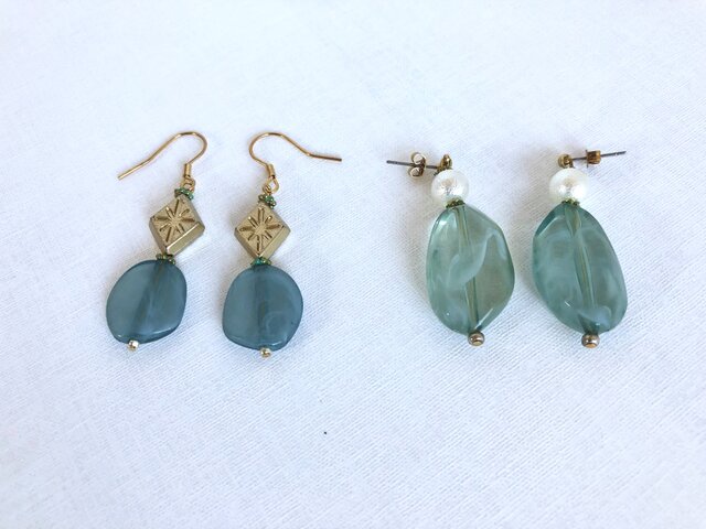 <SALE> ヴィンテージ風ピアス A Bの画像1枚目