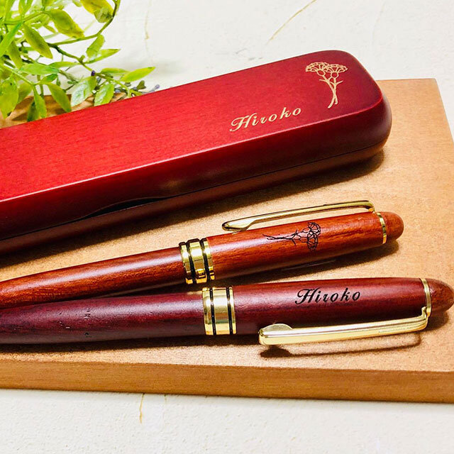ギフト 名入れが出来る木製ボールペン 木製ペンケースギフト ラッピング ギフトカード Iichi ハンドメイド クラフト作品 手仕事品の通販