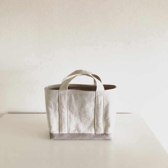 TOTE BAG (M) / ecru-mushroomの画像1枚目