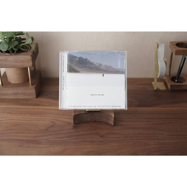 真鍮とウォールナットのCDスタンド No1の画像1枚目