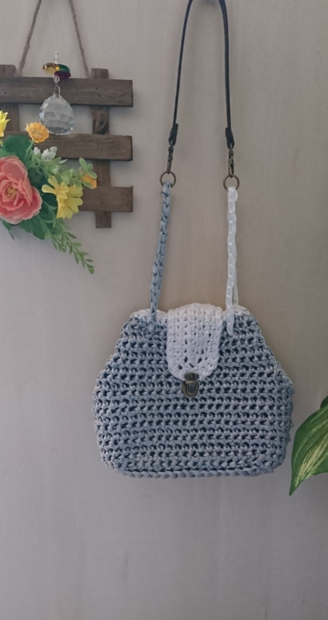 手編み*バッグ スズランテープバッグ ショルダーバッグ 手下げバッグ 斜め掛けバッグ ポシェット【HANDMADE*HK*】の画像1枚目