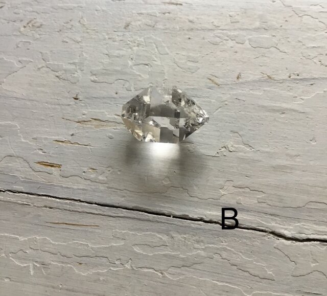 Herkimer diamond ルース Bの画像1枚目