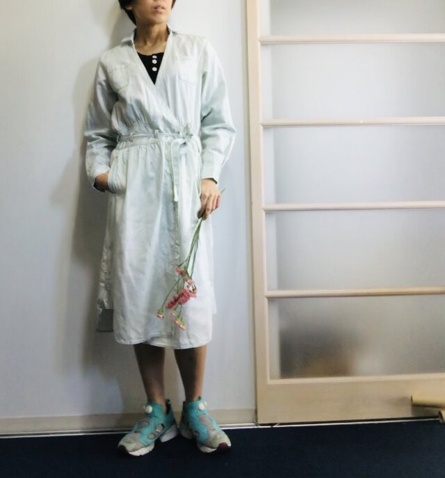 ハイブリーチ テンセルデニムのカシュクールにもなるロングシャツの画像1枚目