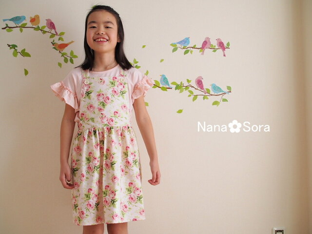 size130/140 女の子のジャンパースカート(バラ・ピンク)の画像1枚目