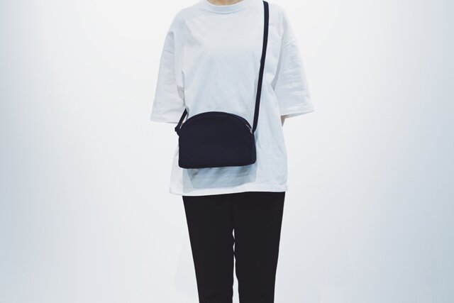 【廃盤20%OFF】POCHETTE navy (ネイビー)の画像1枚目