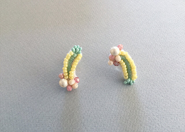 seedイヤリングの画像1枚目