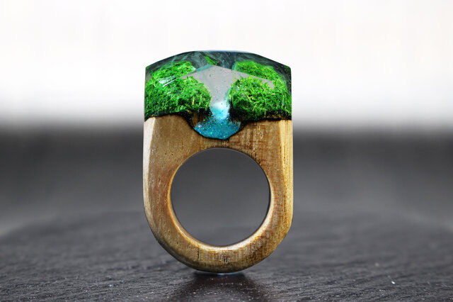 【送料無料】Forest River ~Resin Wood Ring~の画像1枚目