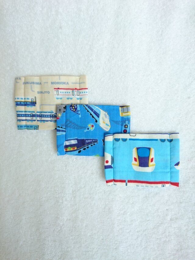Wガーゼのマスク3枚セット 新幹線の画像1枚目