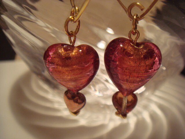 Heart of glass earring(garnet)の画像1枚目