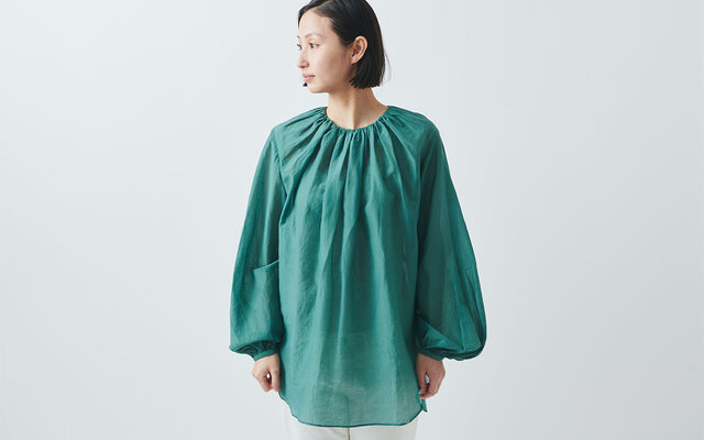 【送料無料】enrica cottonsilk blouse green/ botanical dyeの画像1枚目