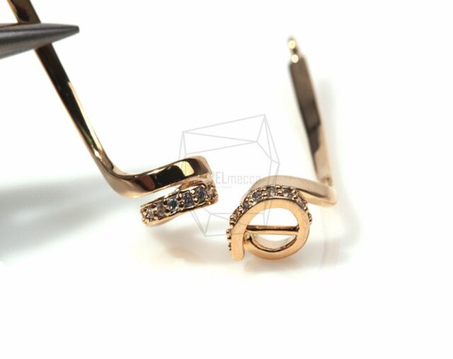 PDT-410-G【2個入り】キュービックジルコニアツイストペンダント,CZ twist pendantの画像1枚目