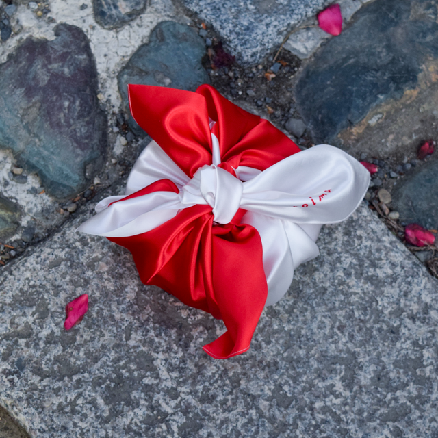 風呂敷　ふろしき　kotoima　紅白　ゴエン　～縁～　ポリエステル100％　70cm 12-7711