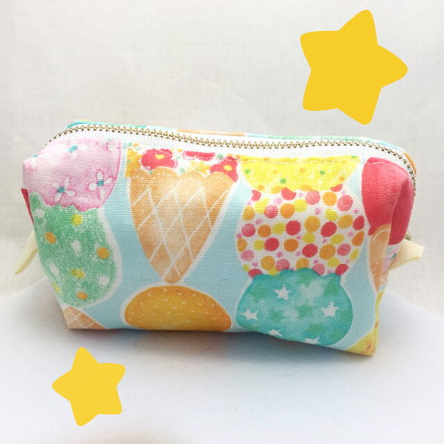 ポップなアイスクリーム柄ポーチ小サイズ Iichi ハンドメイド クラフト作品 手仕事品の通販