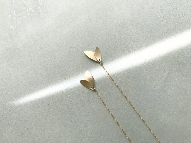 K14GF leaf〜ゴールドチェーンピアスの画像1枚目