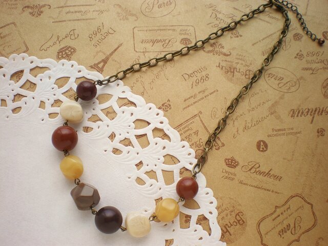 チョコレートアソートショコラ＊ネックレス 大人スイーツカラー