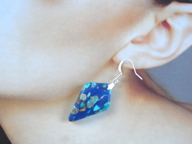 ピアス 海の欠片のような彩り シーセディメントジャスパー 夏