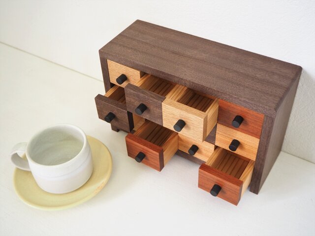 薬箪笥 十二 | iichi 日々の暮らしを心地よくするハンドメイドや