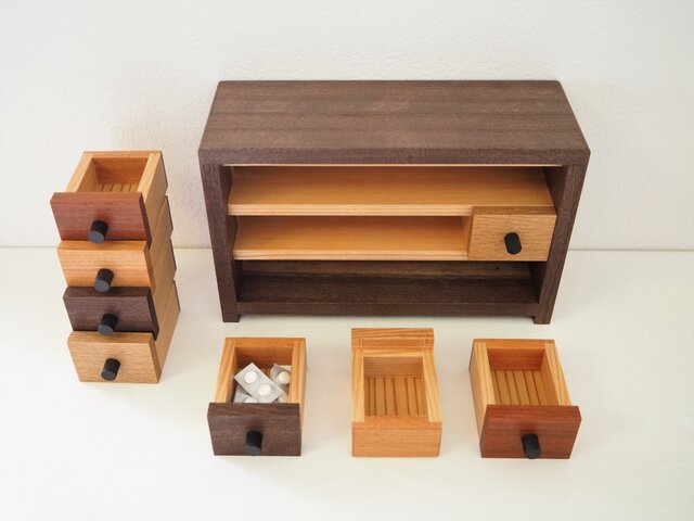 アンティーク薬箪笥　引き出し16個 アンティーク薬箪笥 引き出し16個 アンティーク薬箪笥 引き出し16個