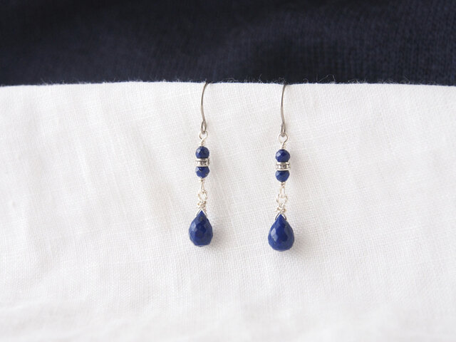 Blue Drop Pierce(ラピスラズリ)の画像1枚目
