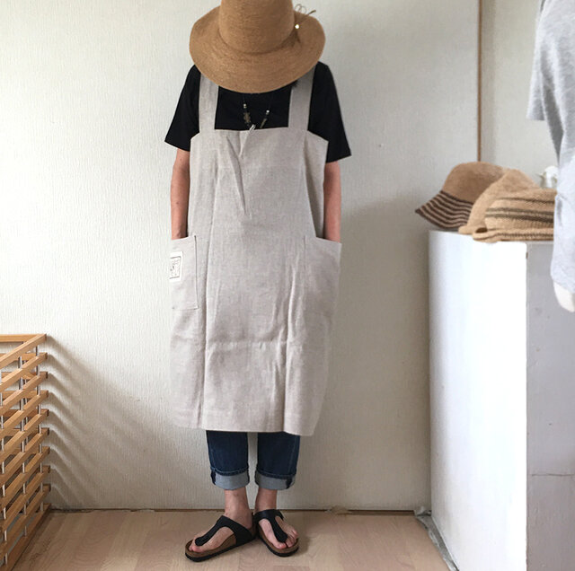 バッククロスエプロン*リネン*麻100%* リネンバッククロス・エプロンAタイプ | iichi 日々の暮らしを心地よく