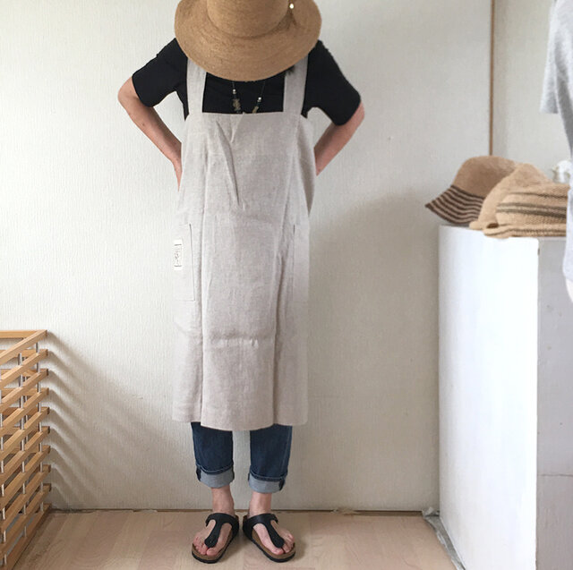 リネンバッククロス・エプロンBタイプ | iichi 日々の暮らしを