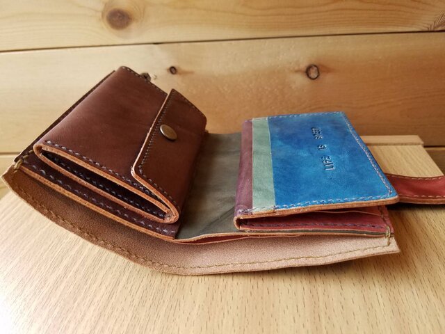 手縫いレザー2つ折りウォレット | iichi 日々の暮らしを