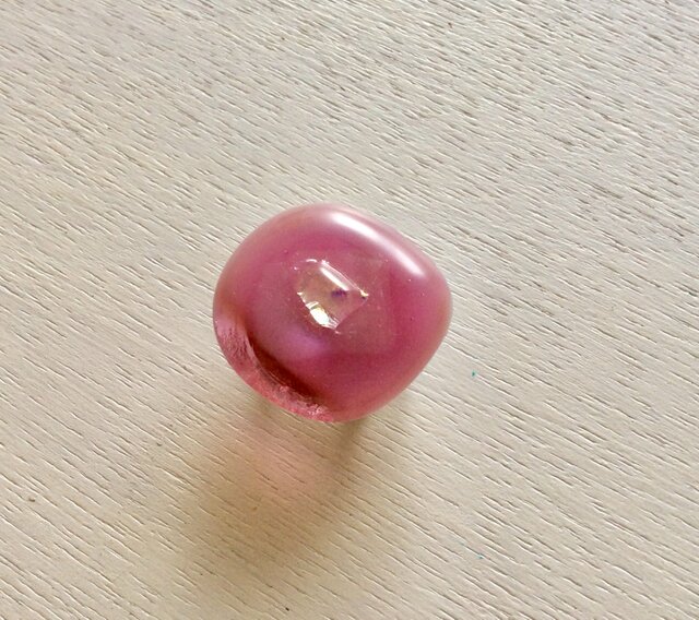 ガラスの帯留・薄さくら・(ゆるまる)の画像1枚目