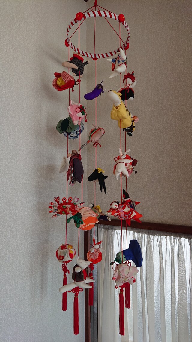 つり飾りの画像1枚目